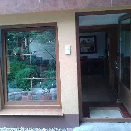 Apartament Na Slowianskiej 24 W Gizycku ギジツコ